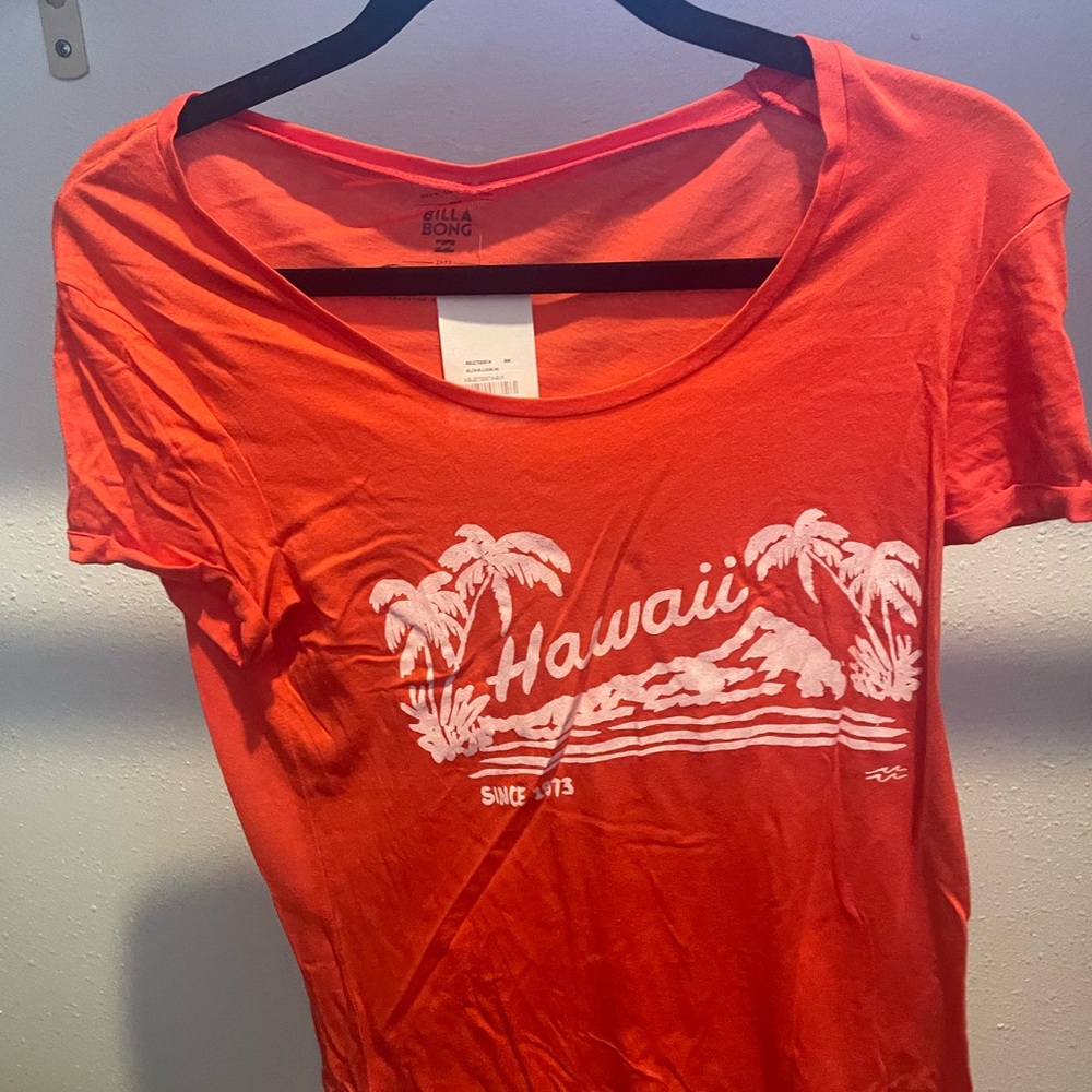Billabong tshirt